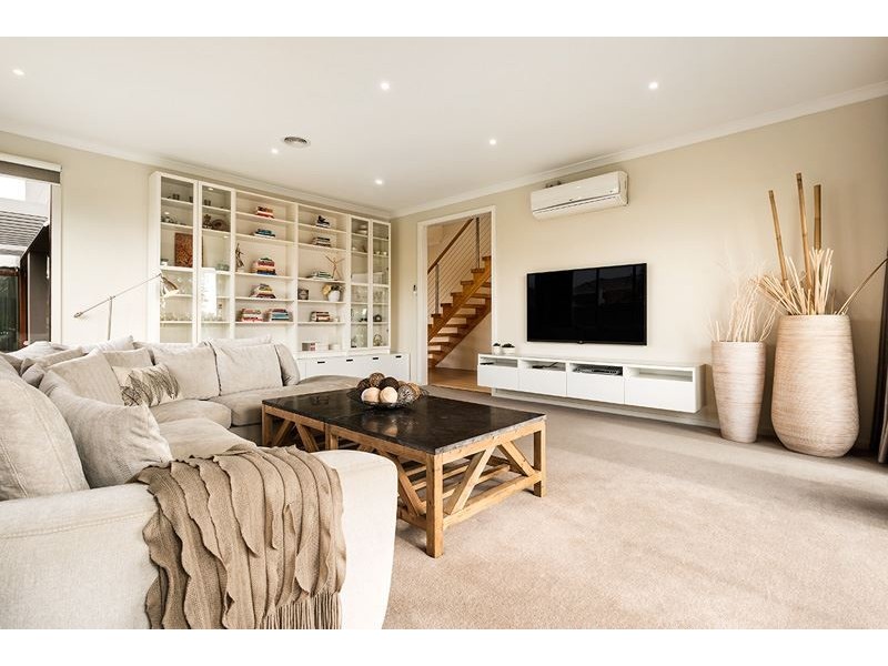 283 Harvest Home Road, Epping VIC 3076