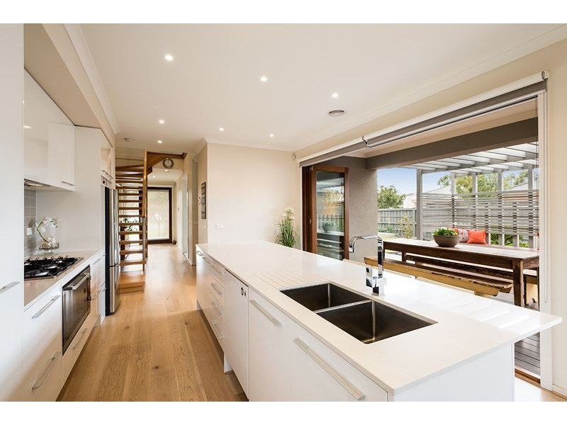 283 Harvest Home Road, Epping VIC 3076