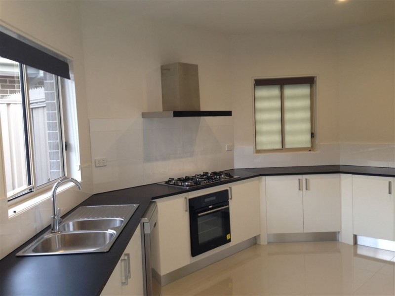 1/27 Main Street, Thomastown VIC 3074
