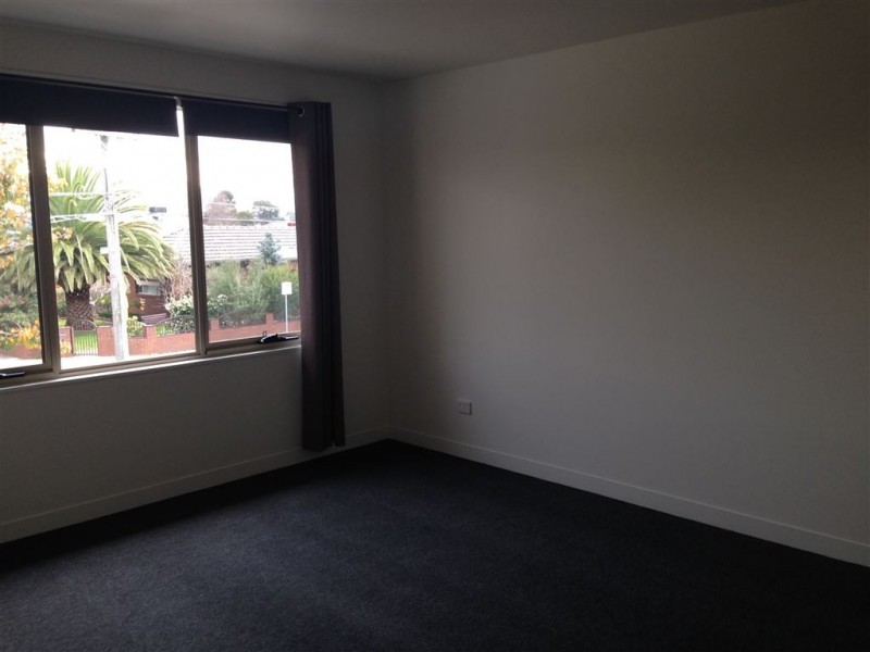 1/27 Main Street, Thomastown VIC 3074
