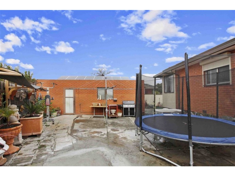 97 Main Street, Thomastown VIC 3074