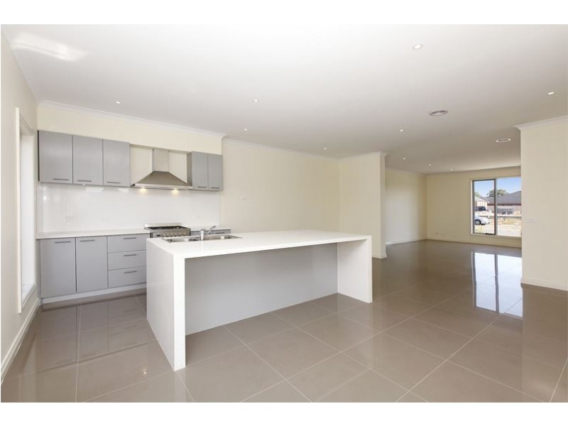40 Mareborne Street, Epping VIC 3076