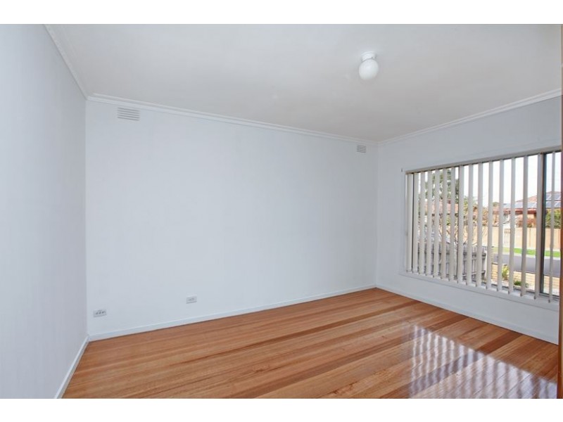 50 Rosemary Drive, Lalor VIC 3075