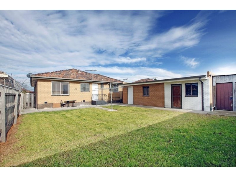 50 Rosemary Drive, Lalor VIC 3075