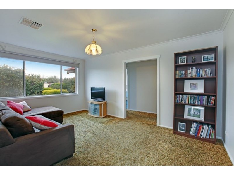 22 Ella Court, Lalor VIC 3075