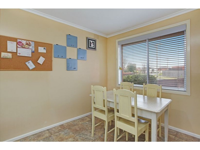 22 Ella Court, Lalor VIC 3075