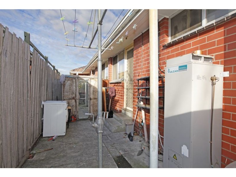 1/21 Main Street, Thomastown VIC 3074