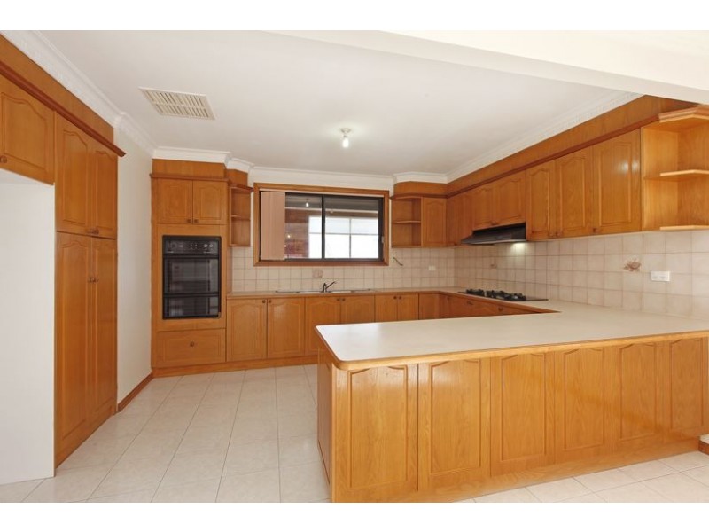 1 Waitara Court, Lalor VIC 3075