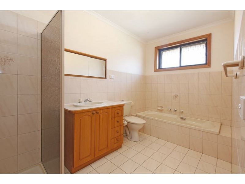1 Waitara Court, Lalor VIC 3075