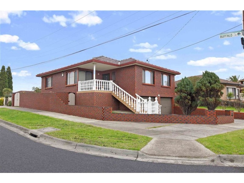 9 Wellington Crescent, Lalor VIC 3075