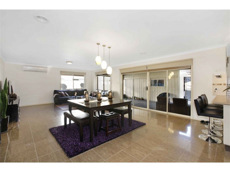 11 Farmhouse Boulevard, Epping VIC 3076