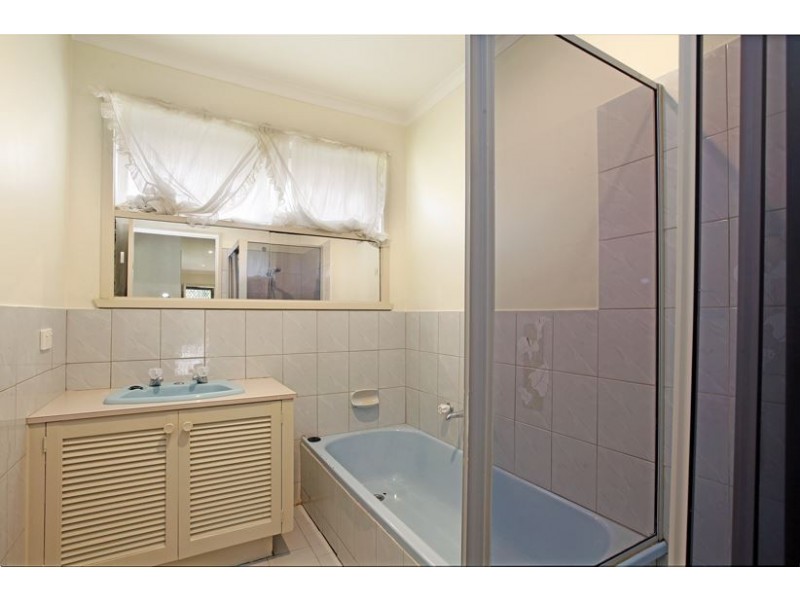 9 Whitehall Place, Lalor VIC 3075