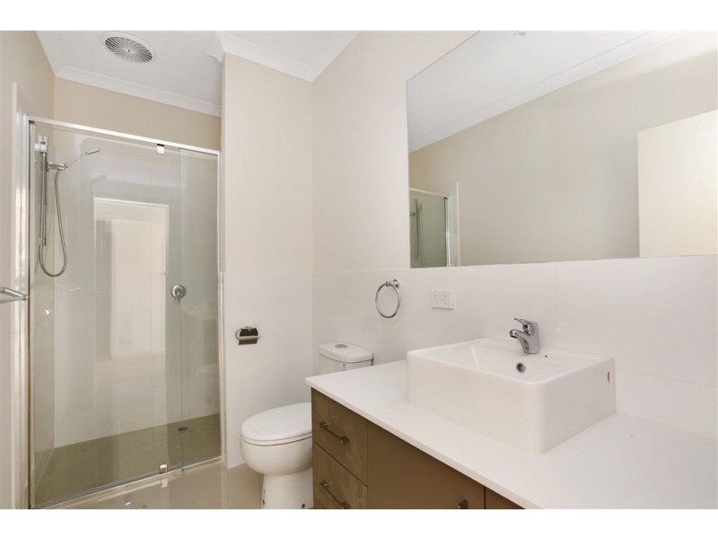 1/158 Main Street, Thomastown VIC 3074