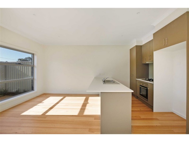 1/158 Main Street, Thomastown VIC 3074