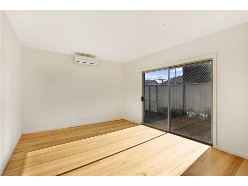 1/158 Main Street, Thomastown VIC 3074