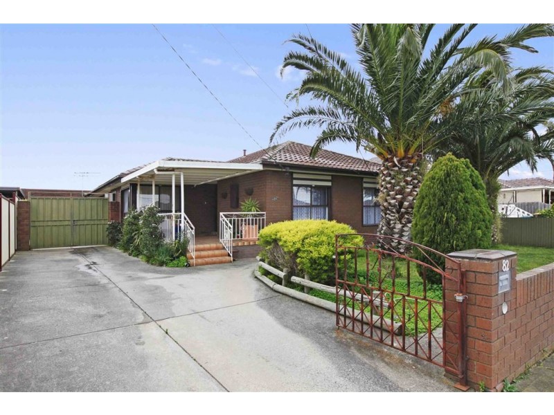 82 Rosemary Drive, Lalor VIC 3075