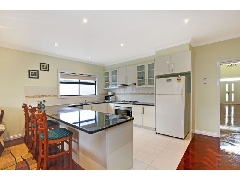 9 Coleraine Street, Epping VIC 3076