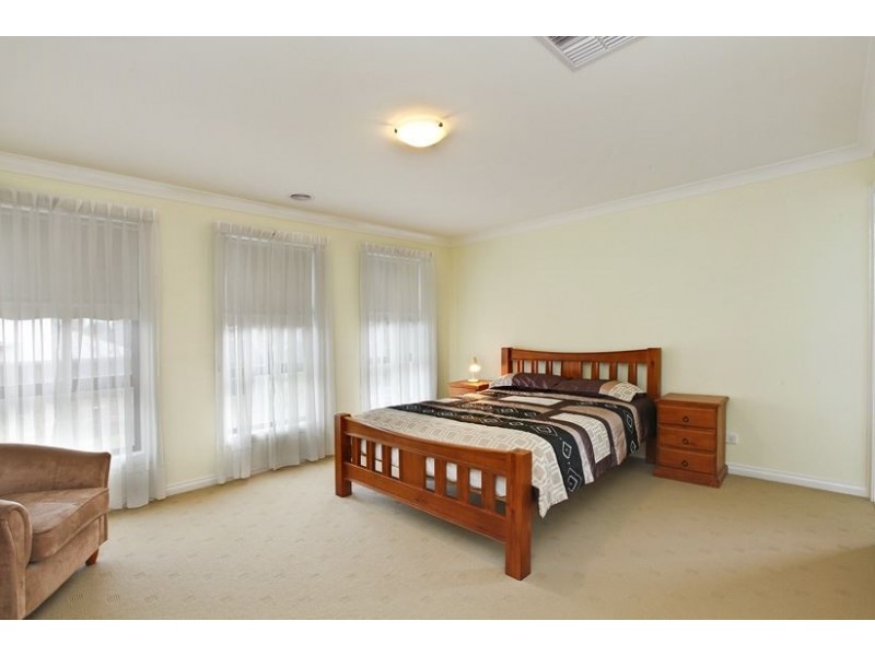 9 Coleraine Street, Epping VIC 3076