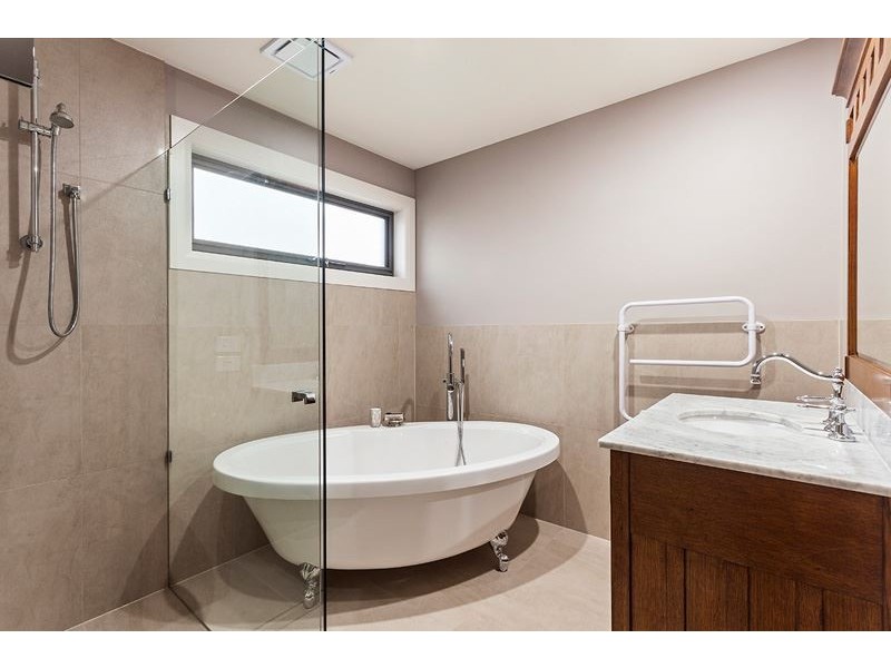 2 Goldminers Place, Epping VIC 3076