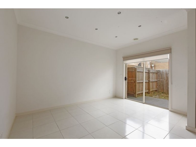 2/55 Cyprus Street, Lalor VIC 3075