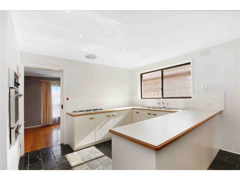 94 Victoria Drive, Thomastown VIC 3074
