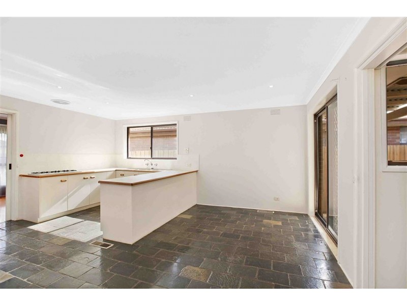 94 Victoria Drive, Thomastown VIC 3074