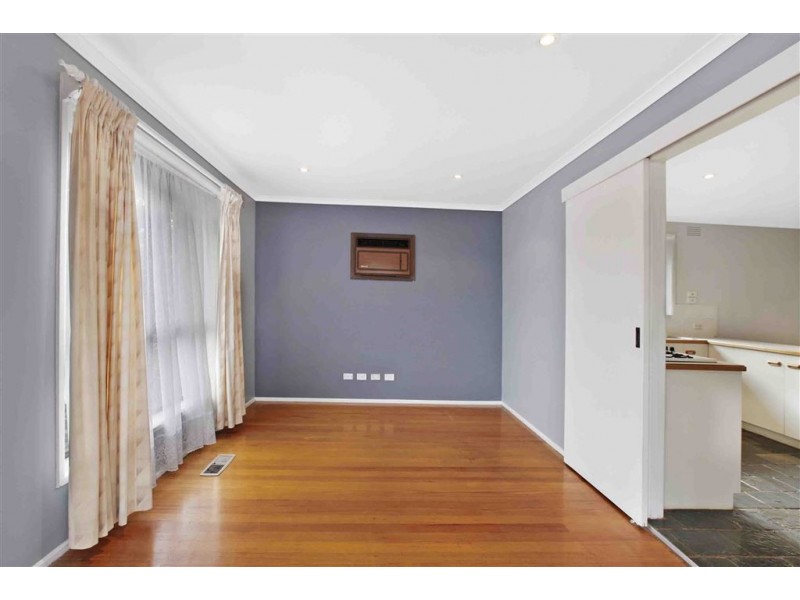 94 Victoria Drive, Thomastown VIC 3074