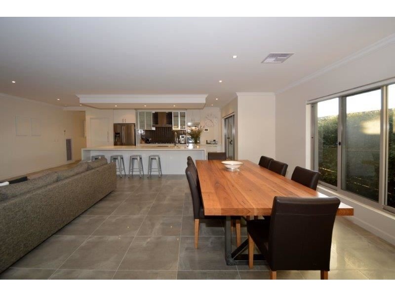 5 Lucindale Road, Wollert VIC 3750