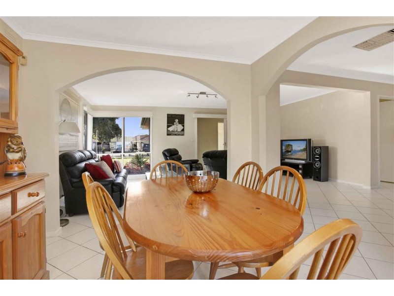 11 Pentland Drive, Epping VIC 3076