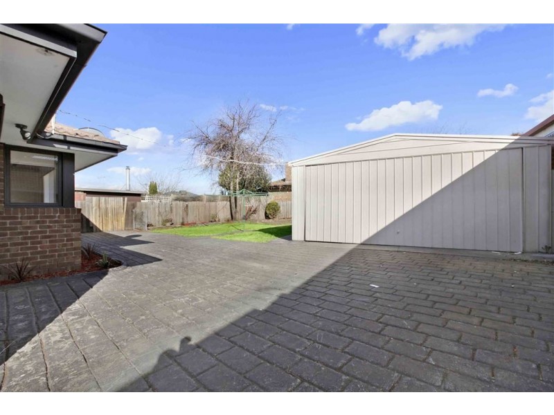 11 Pentland Drive, Epping VIC 3076