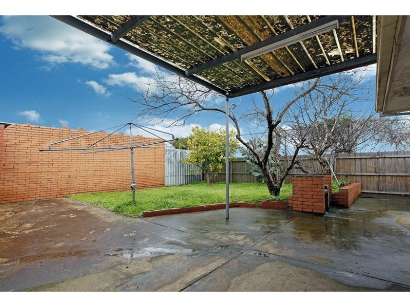 11 Vanessa Avenue, Lalor VIC 3075