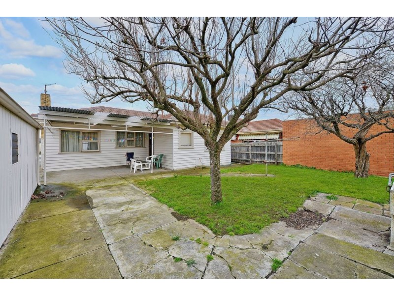 77 Messmate Street, Lalor VIC 3075