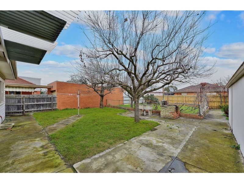 77 Messmate Street, Lalor VIC 3075