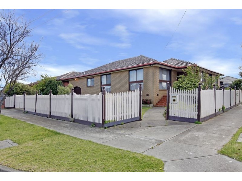 2 Kay Avenue, Lalor VIC 3075