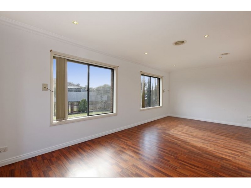 1/15 Falcon Street, Thomastown VIC 3074