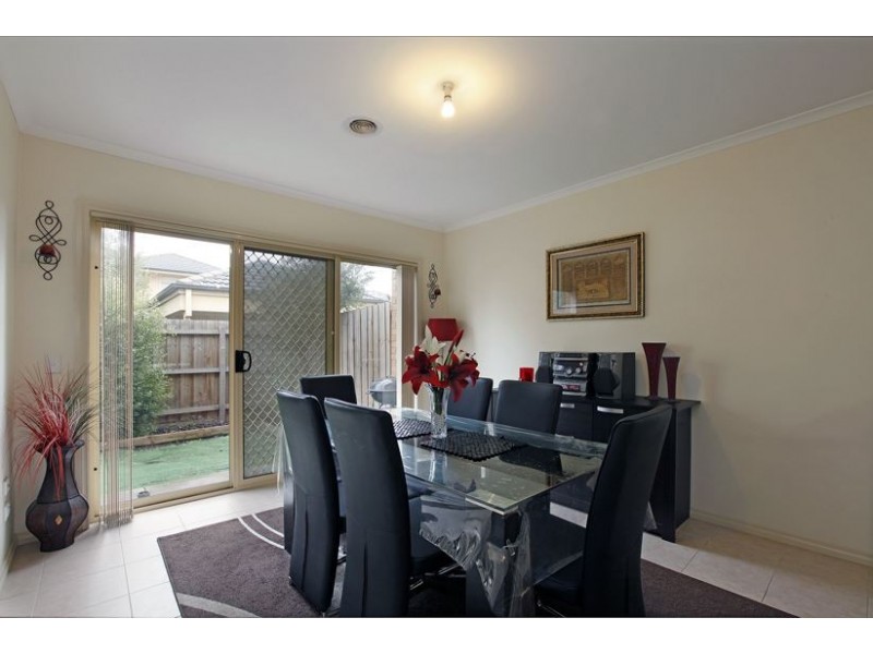 14/90 Edgars Road, Thomastown VIC 3074