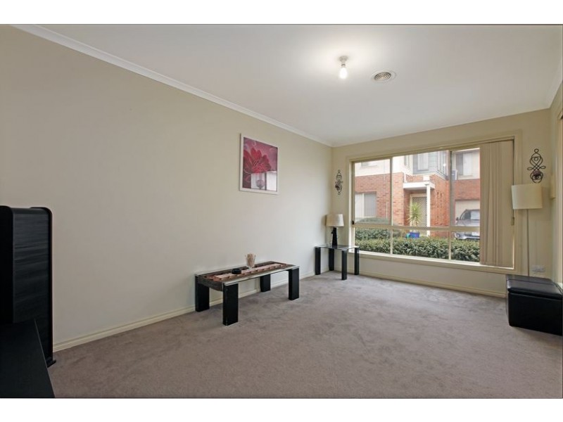 14/90 Edgars Road, Thomastown VIC 3074