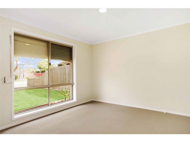 5 Whistler Walk, South Morang VIC 3752