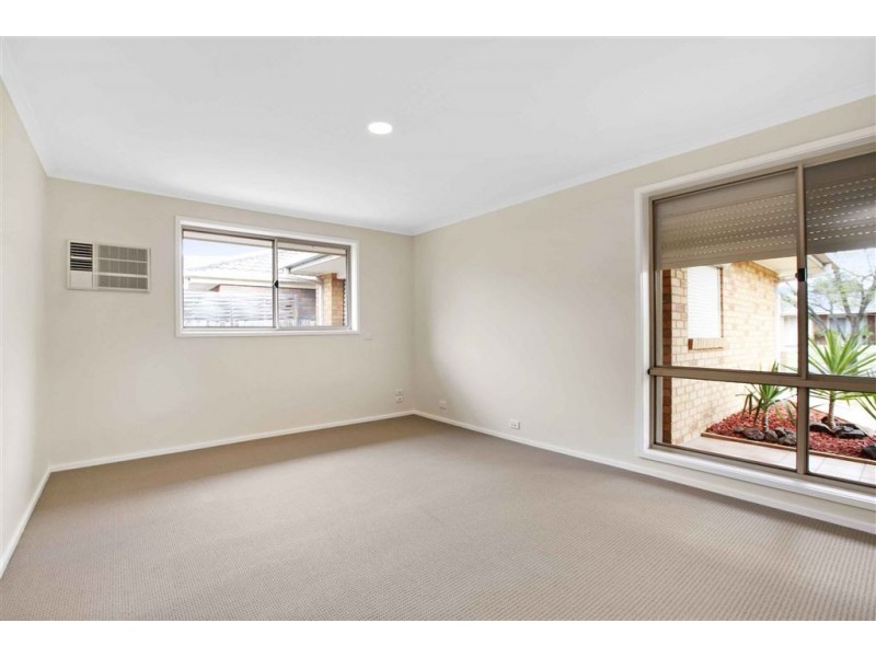 5 Whistler Walk, South Morang VIC 3752