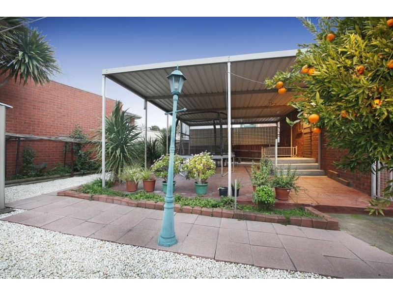 22 Dakota Drive, Thomastown VIC 3074