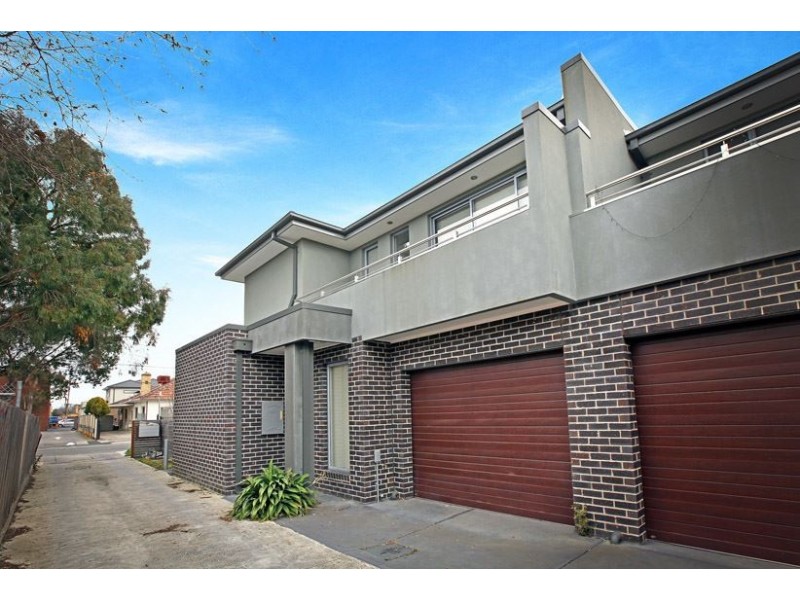 2 Pleasant Road, Thomastown VIC 3074