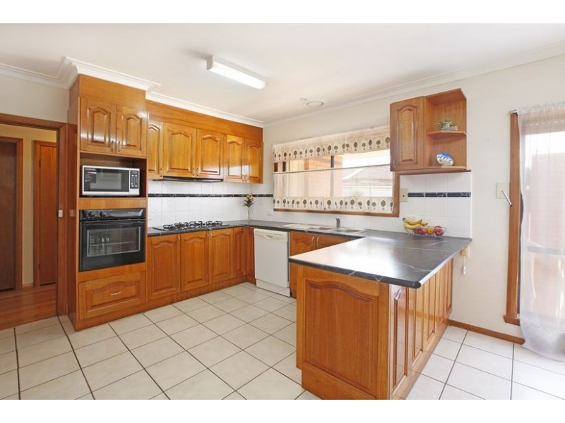 6 Michigan Terrace, Thomastown VIC 3074