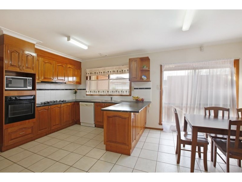 6 Michigan Terrace, Thomastown VIC 3074