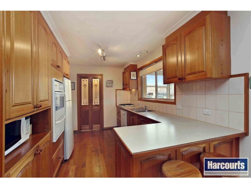 7 Ainwick Crescent, Thomastown VIC 3074