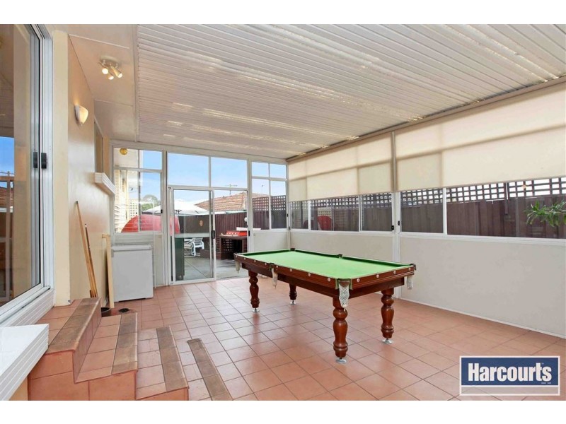 7 Ainwick Crescent, Thomastown VIC 3074