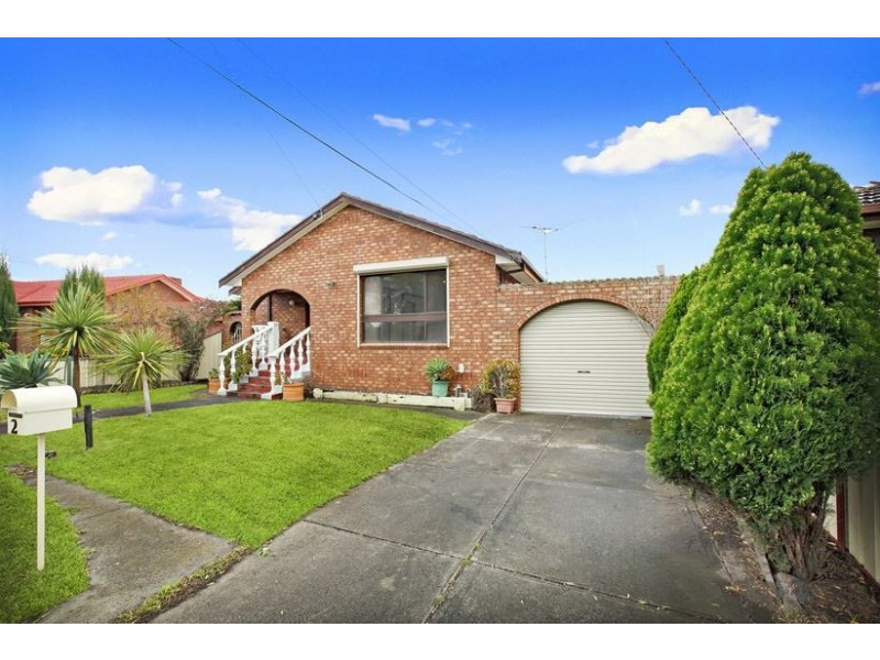 2 Gunsynd Close, Thomastown VIC 3074