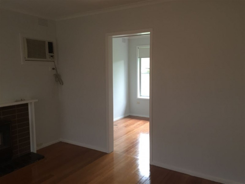 21 Tilbury Street, Thomastown VIC 3074