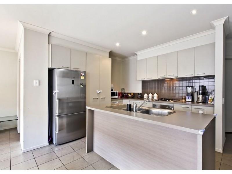 9 Sirocco Lane, Epping VIC 3076