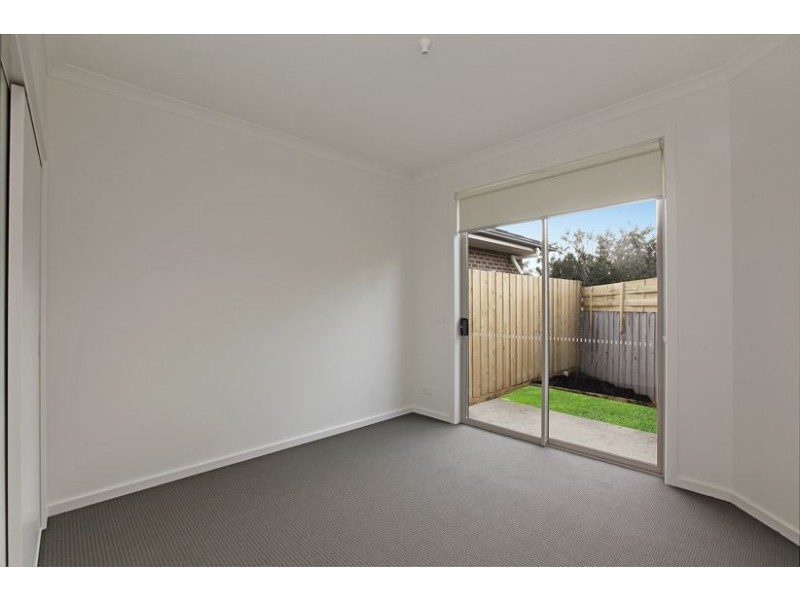 3/2 Vasey Avenue, Lalor VIC 3075