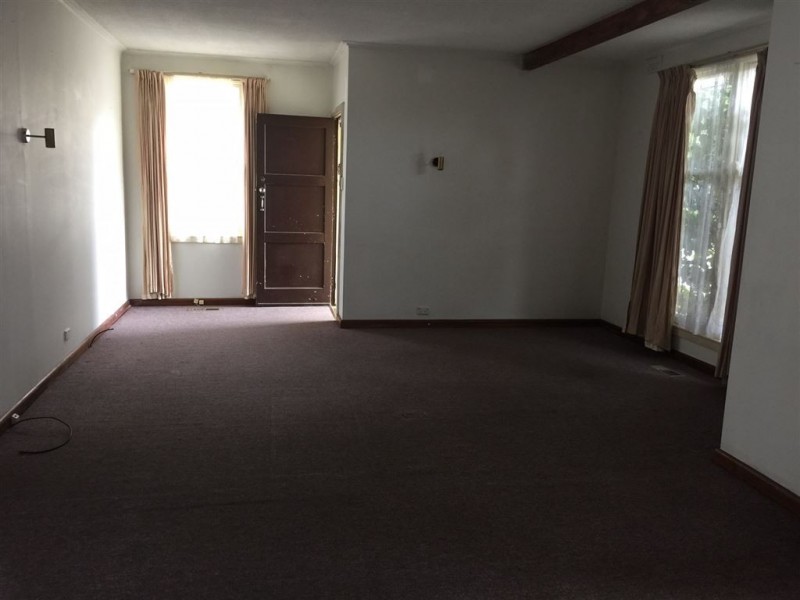 17 Acheron Avenue, Reservoir VIC 3073